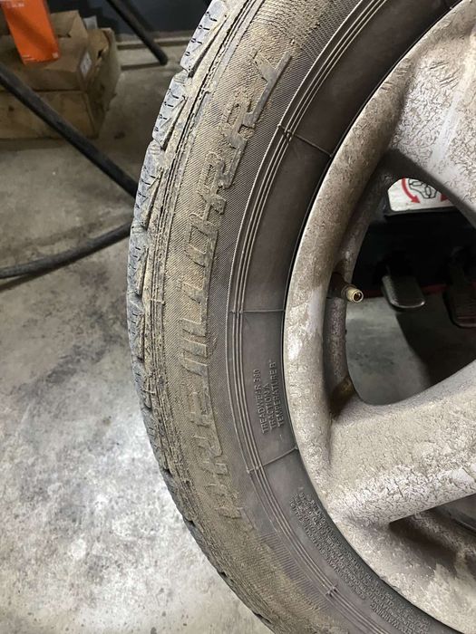 Шини зимові з дисками 5/112 r 16шини 206/60 r 16