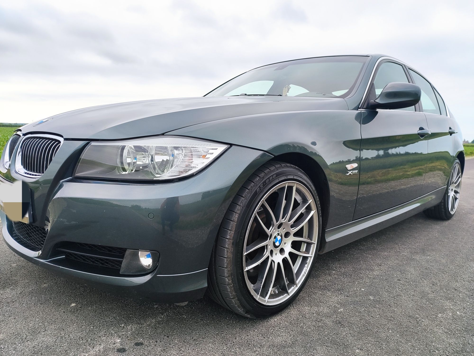 BMW E90 330xDrive  Zadbana automat keyles go