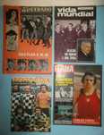 4 Revistas antigas SALAZAR, BEATLES, CARLOS LOPES, etc