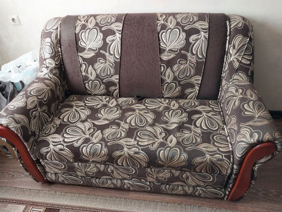 Продам диван двоспальний