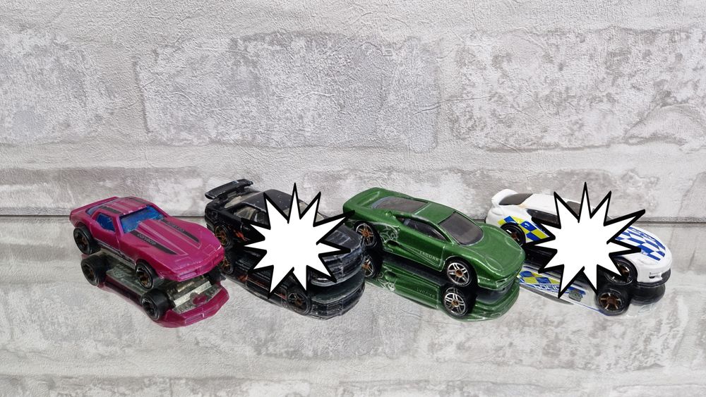 Hot Wheels novos e antigos
