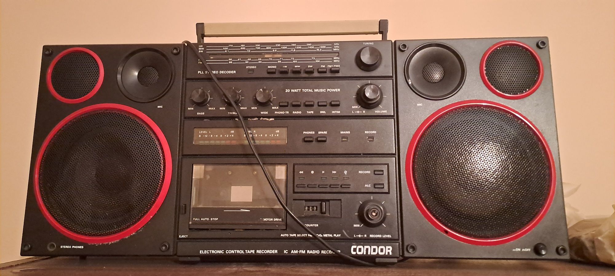 Radiomagnetofon Condor