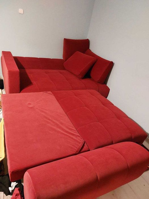 Kanapa narożna rozkładana z pojemnikiem na pościel, stan idealny