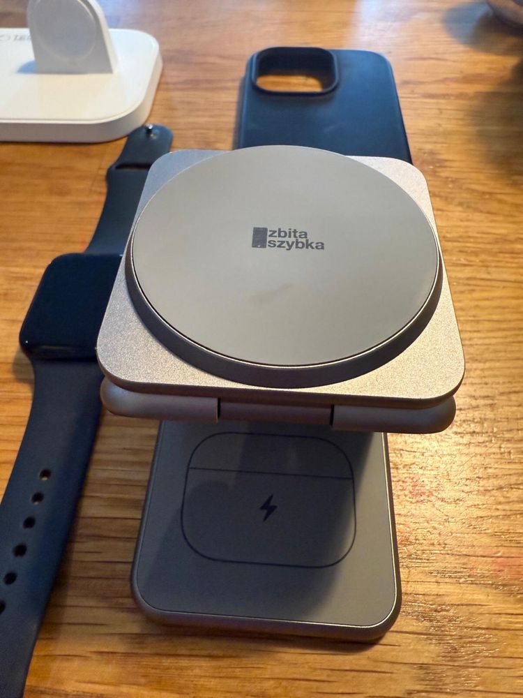 Zarezerwowane ! iPhone 14 Pro plus Apple Watch SE plus dodatki