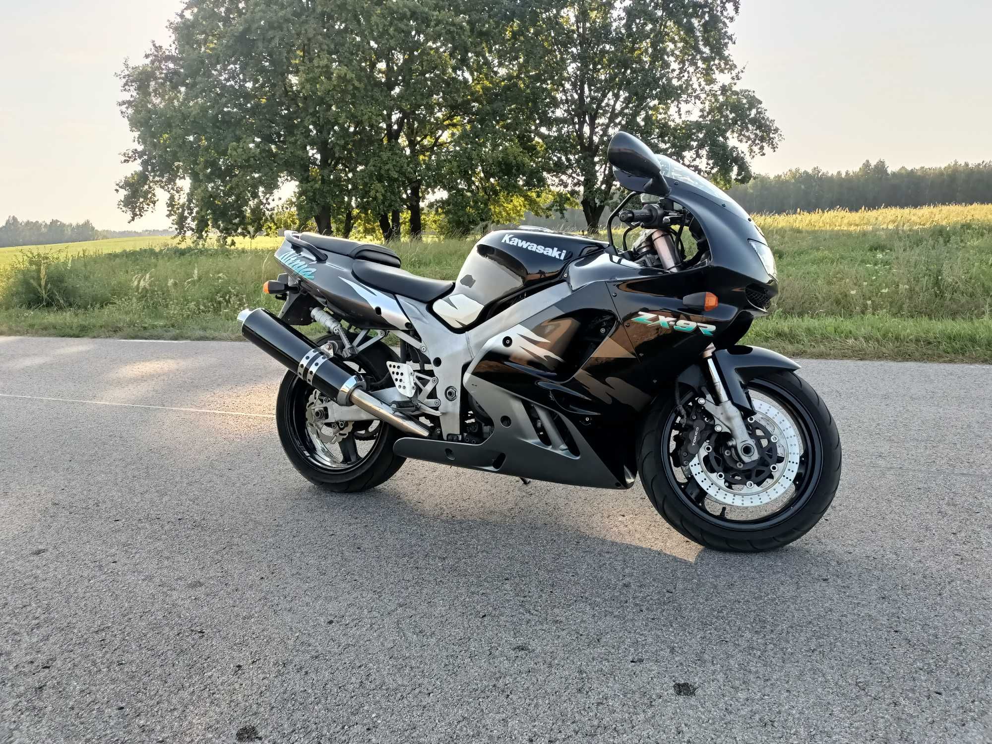 Kawasaki(ZAMIANA) Ninja  ZX9R