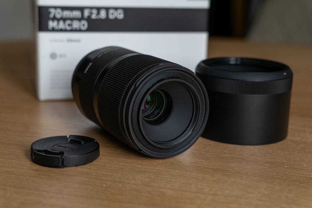 Sigma Art 70mm F 2.8 DG Macro EF