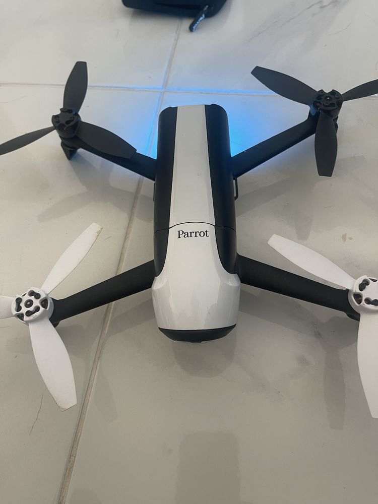 Drone parrot bebop 2