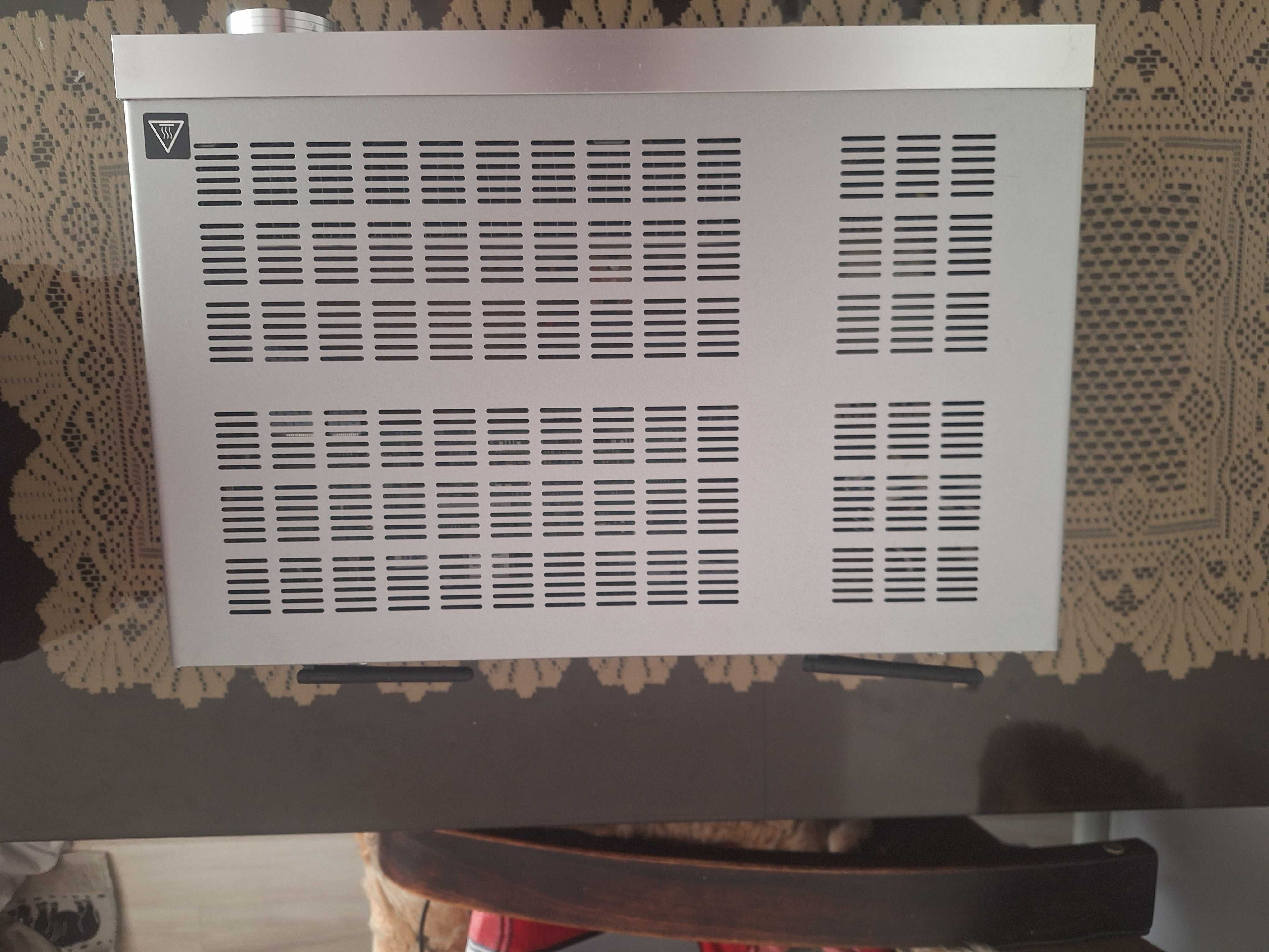 Amplituner  onkyo na gwarancji