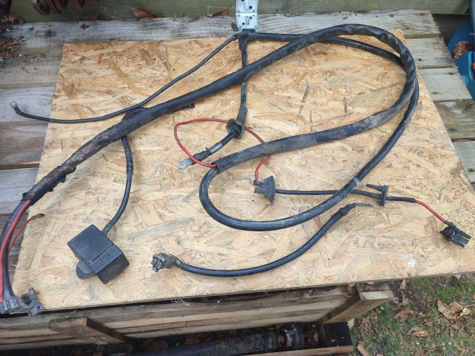 Kabel plusowy BMW E34 przeniesienie akumulatora masa przewód
