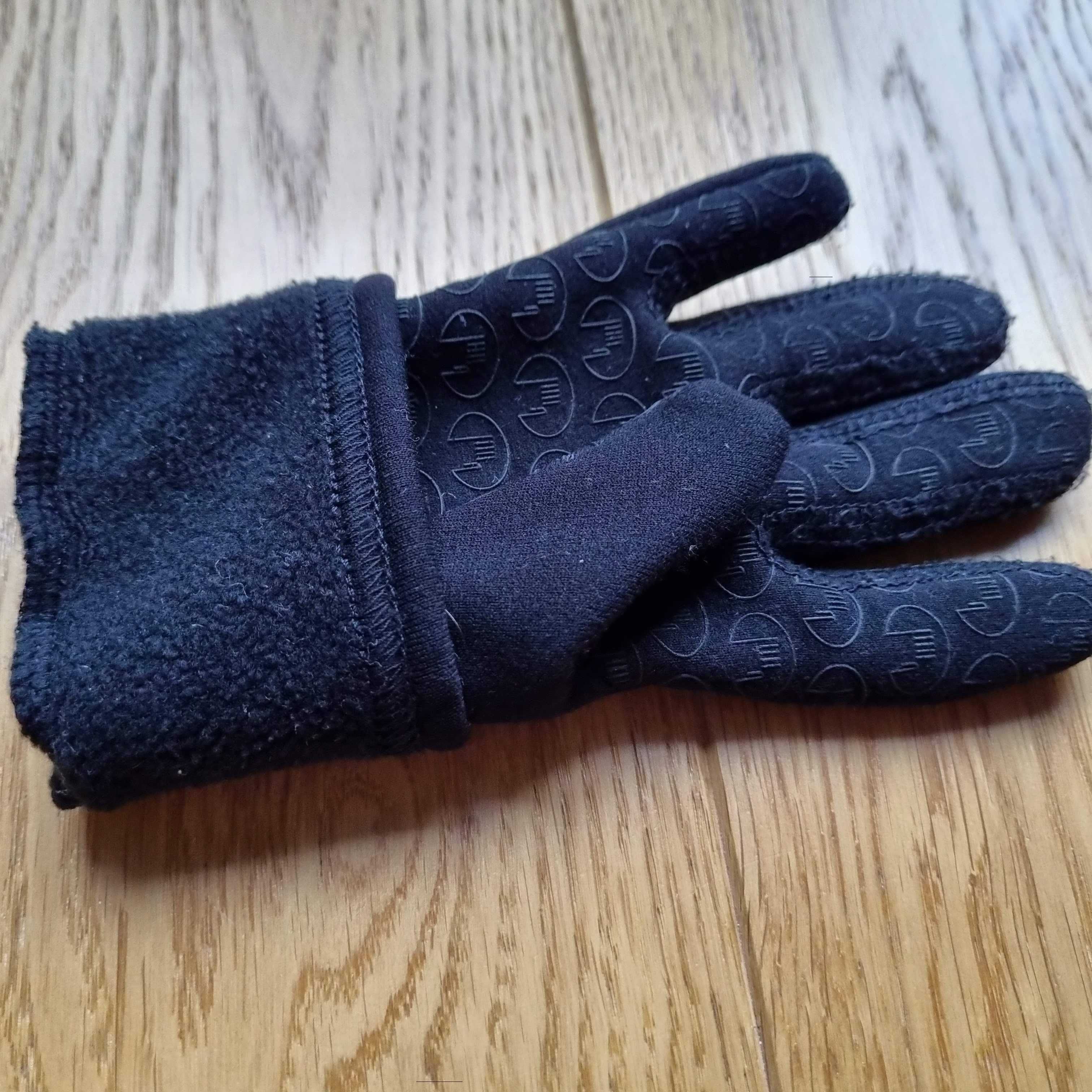 Ciepłe rękawiczki zimowe ROECKL czarne do jazdy konnej dziecięce.