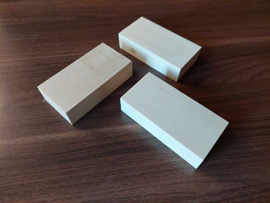 Klocki lipowe 10x5x2,5 cm zestaw 12 szt.
