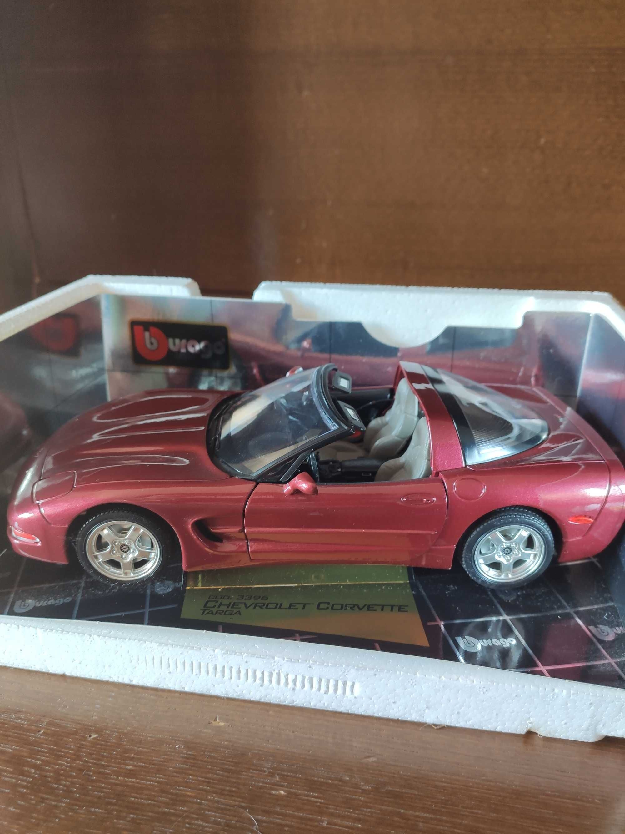 Carro de Colecionador da bBurago 1/18 Chevrolet Corvette - Original