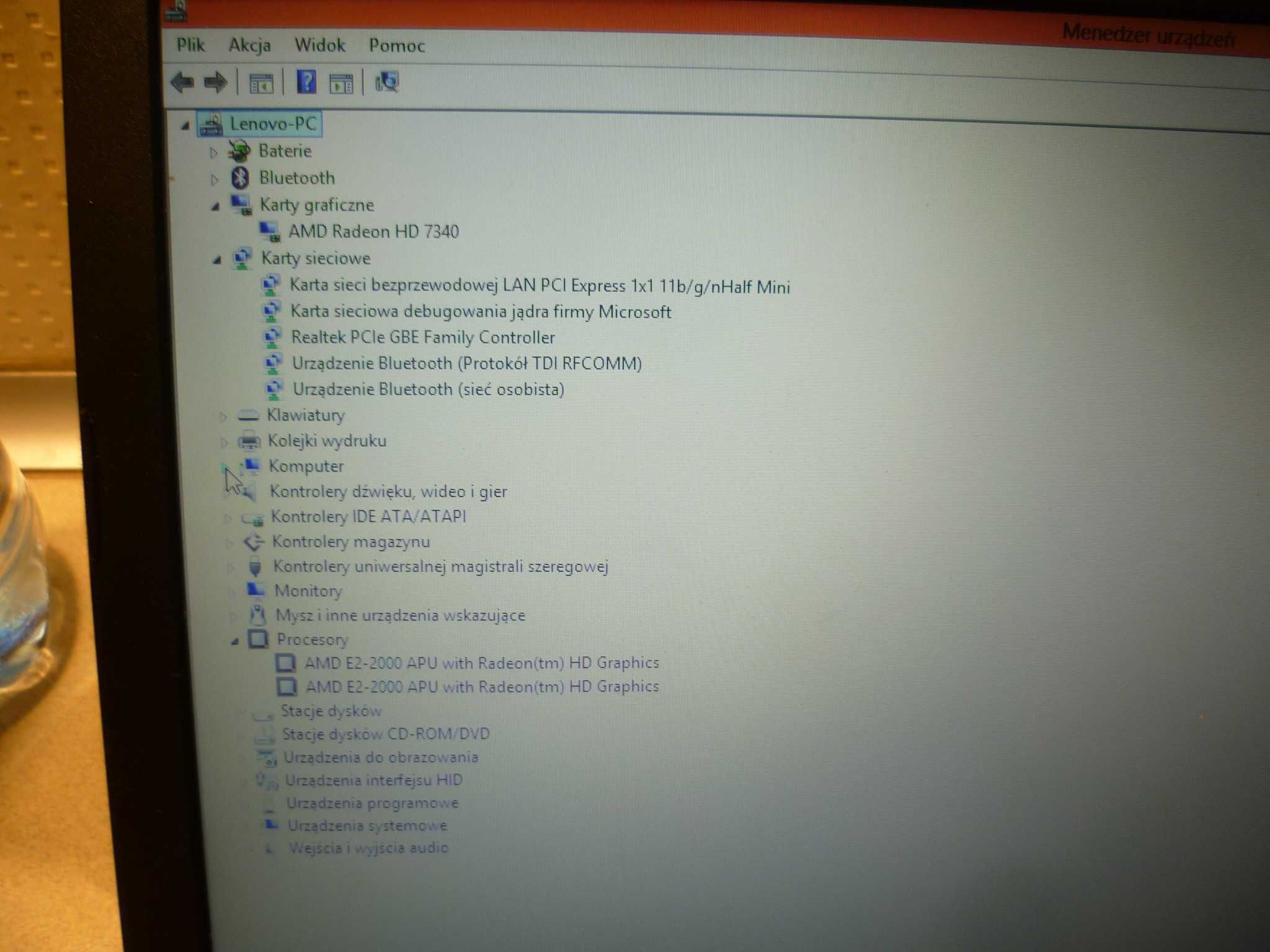 Lenovo B575e. Kompletny.