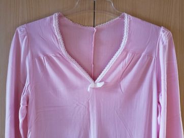 Koszula nocna długa w kolorze różowym rozmiar M