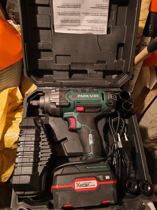 Klucz udarowy z akumulatorem parkside nowy