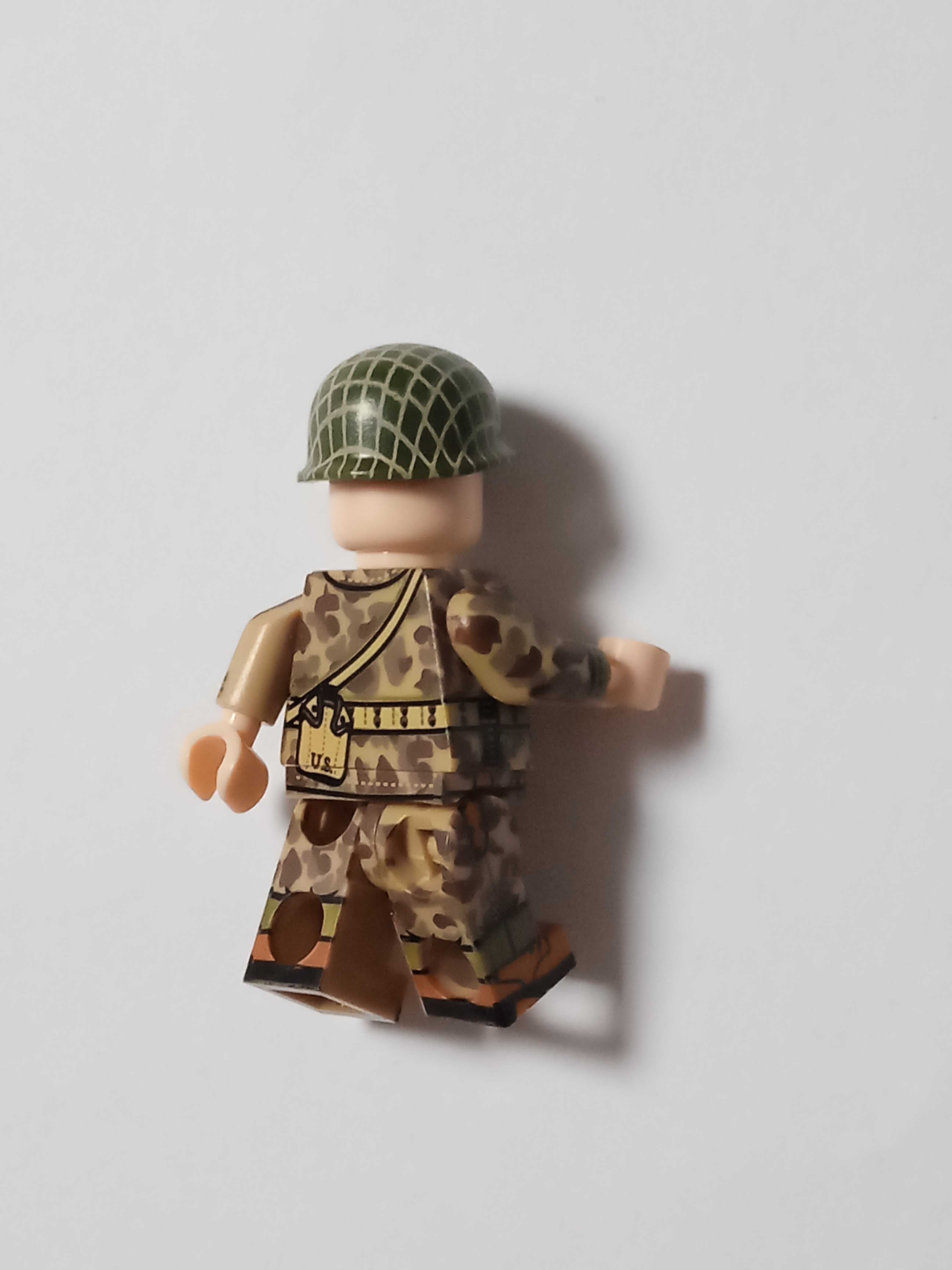 Figurka żołnierza amerykańskiego 4 krotny nadruk WW2 komp. z Lego