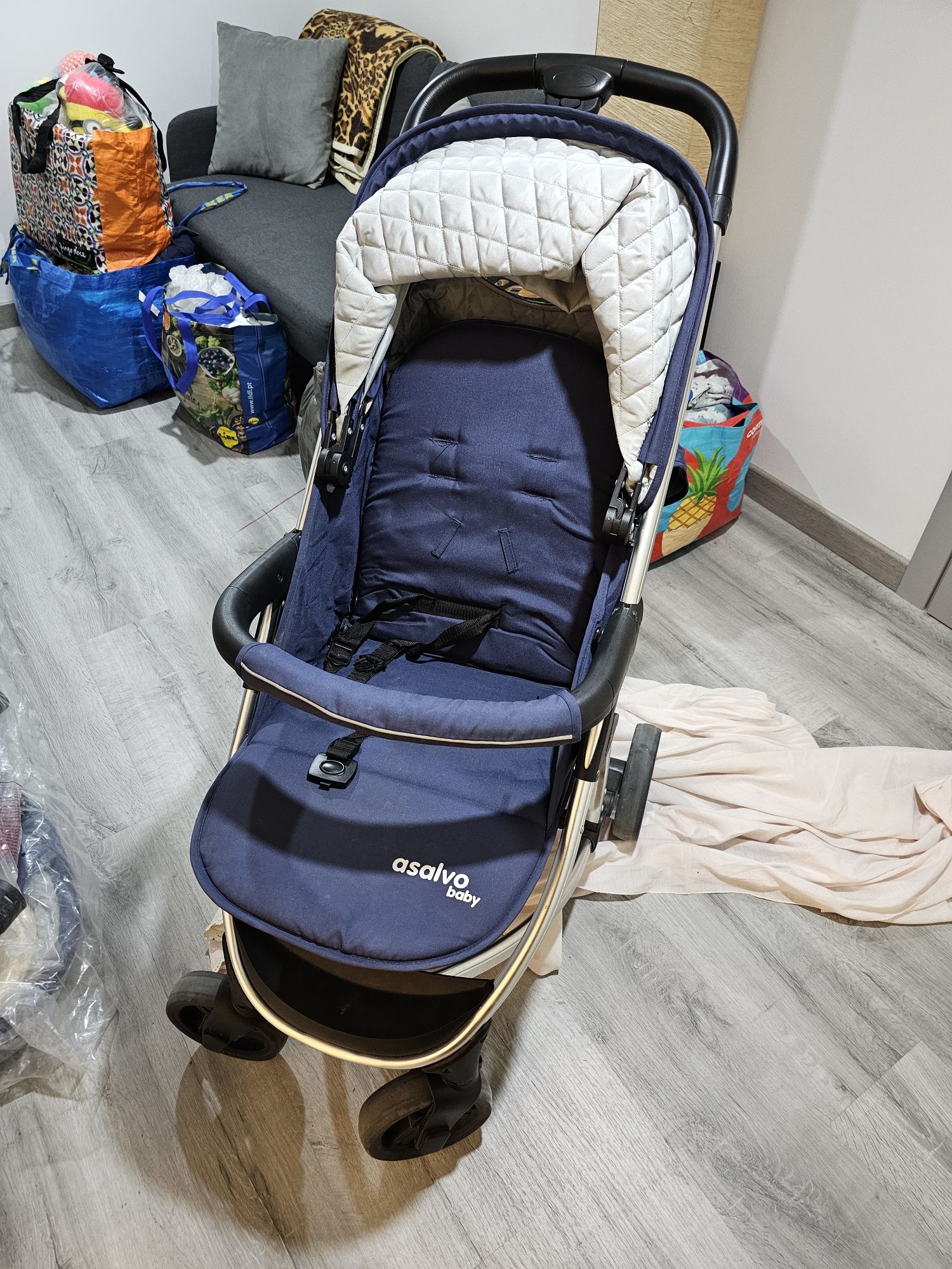 Carrinho trio de bebé