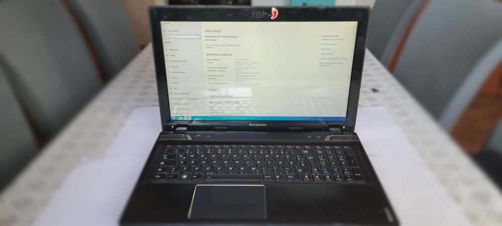Laptop Lenovo Y580
