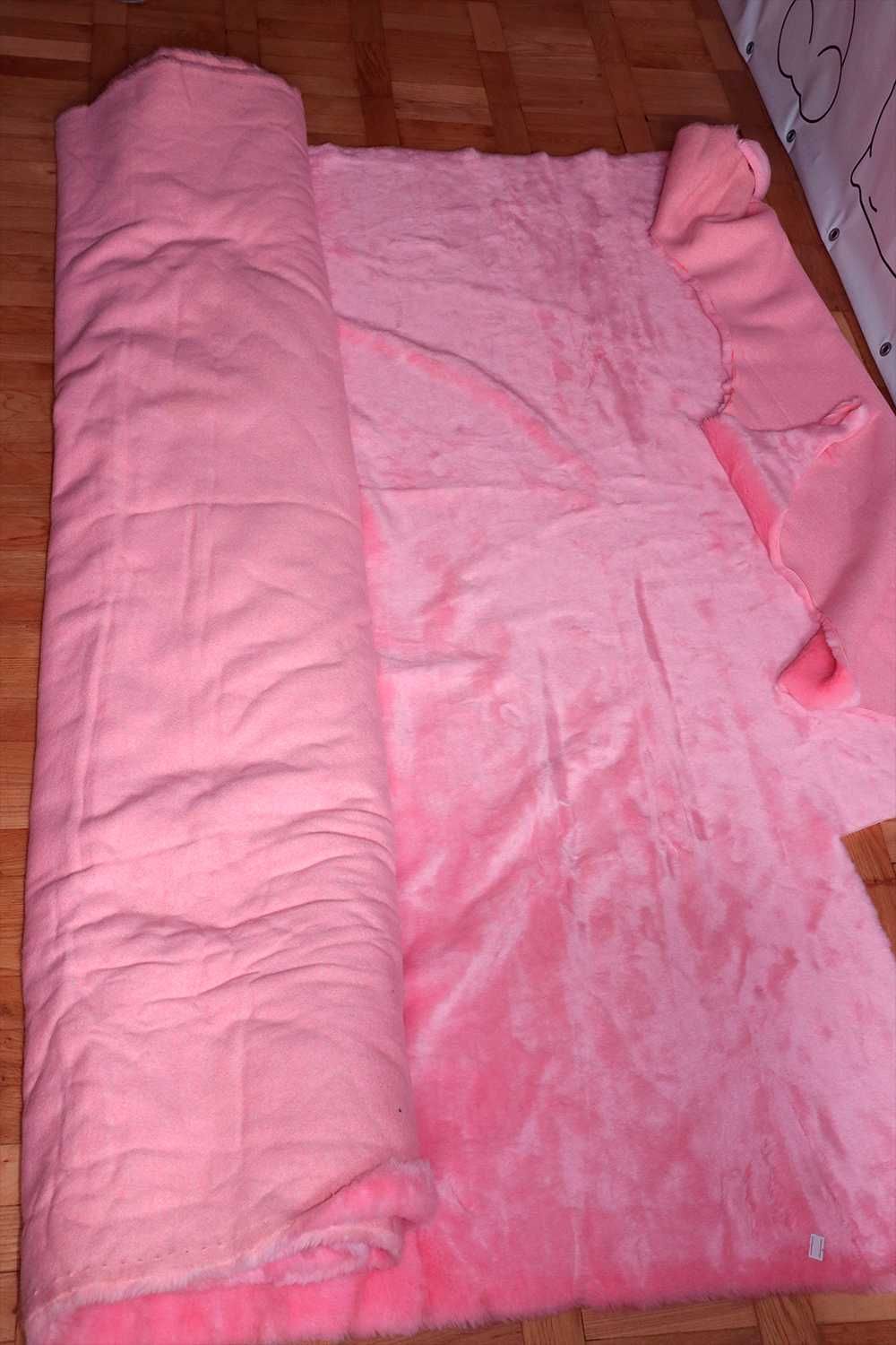 Розовый искусственный мех (Корея)