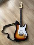 Gitara elektryczna Harley Benton+wzmacniacz Boss Katana