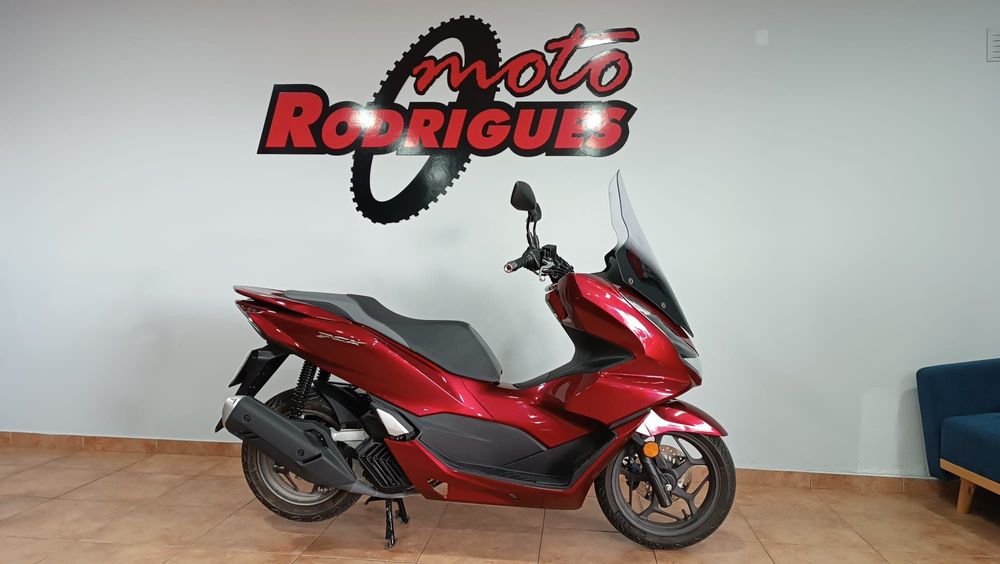 Honda PCX125 - 18 MESES DE GARANTIA