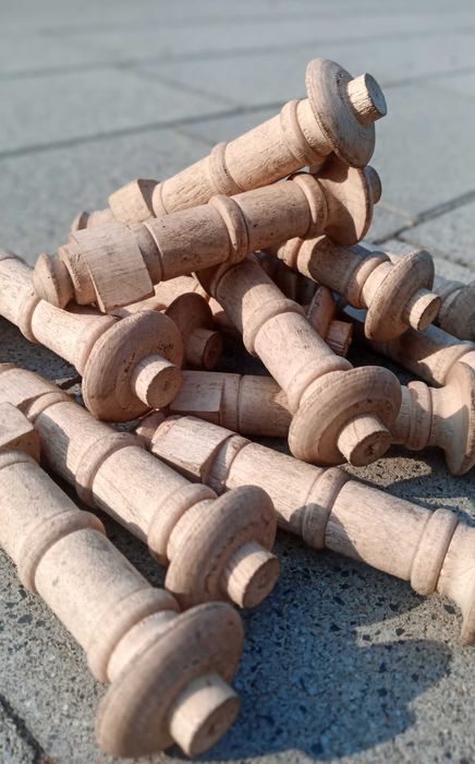 Wyp.garażowa! Stare tralki, kolumny do mebli balustrad renowacja 16szt