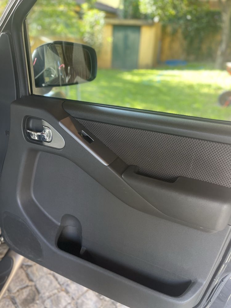 Nissan Navara NACIONAL 180mil Nova interior e exterior
