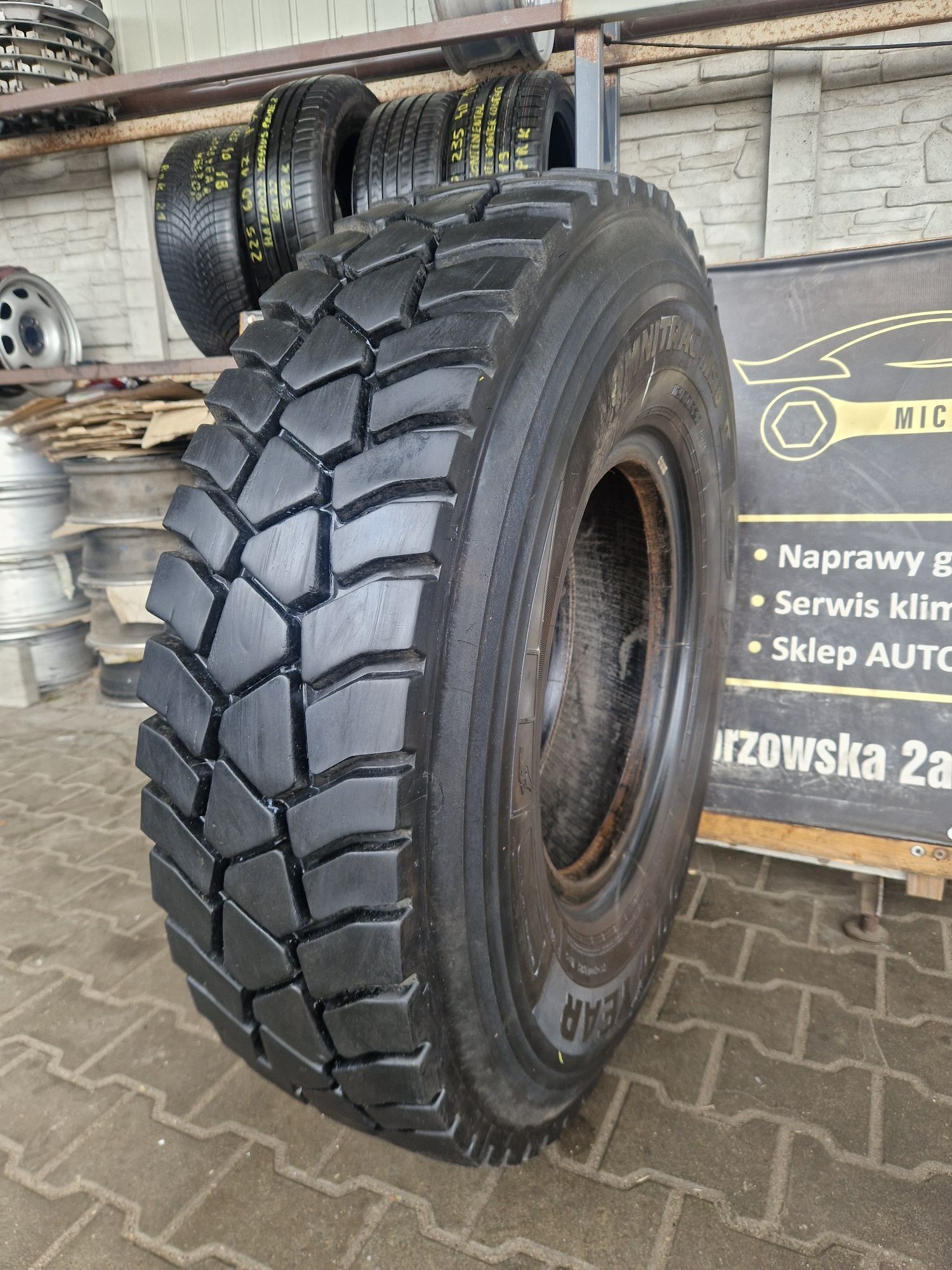 Opona 12.00 R20 Goodyear Omnitrac MSD