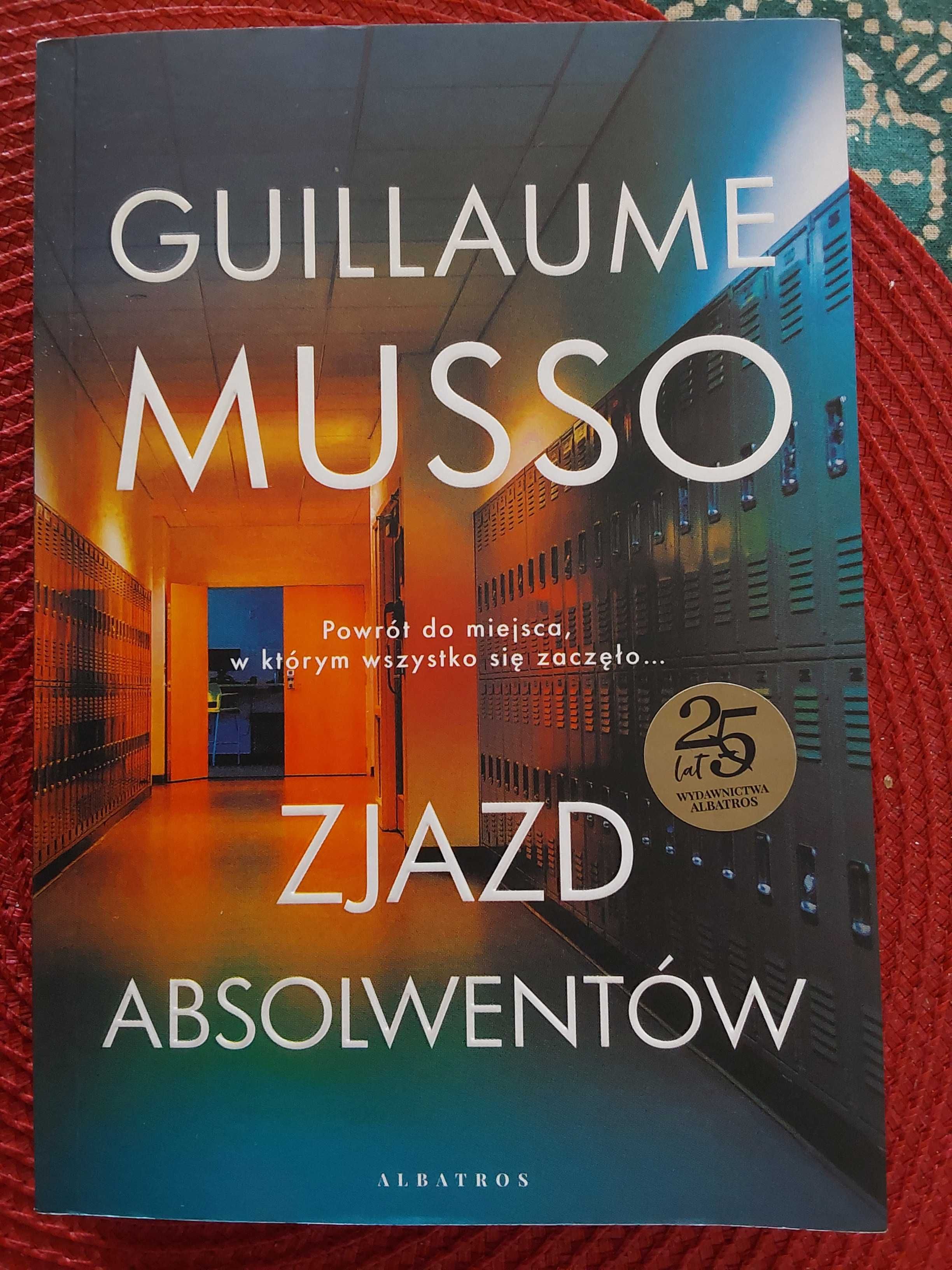 NOWA! Książka "Zjazd absolwentów" Guillaume Musso