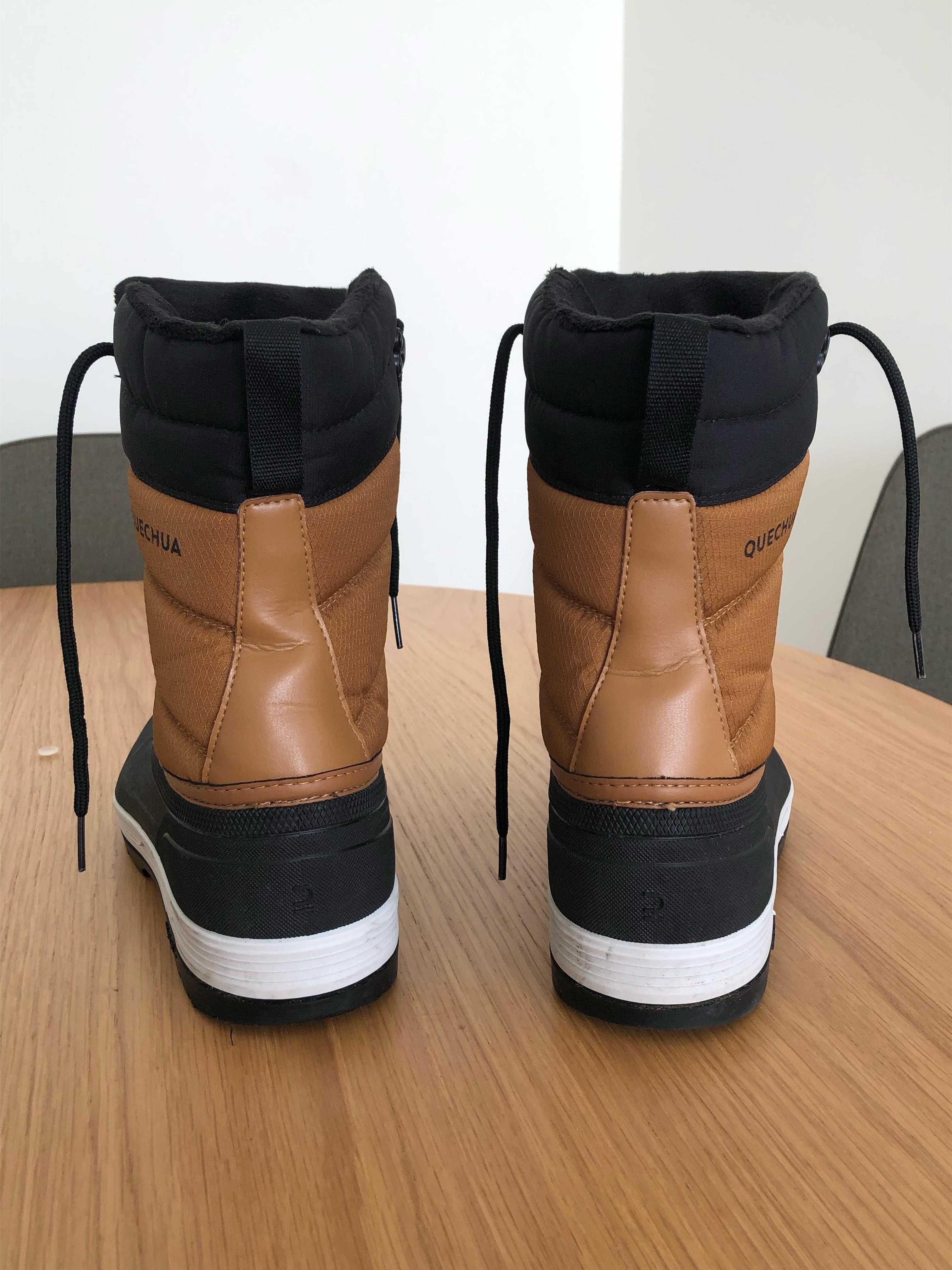 Botas impermeáveis para neve