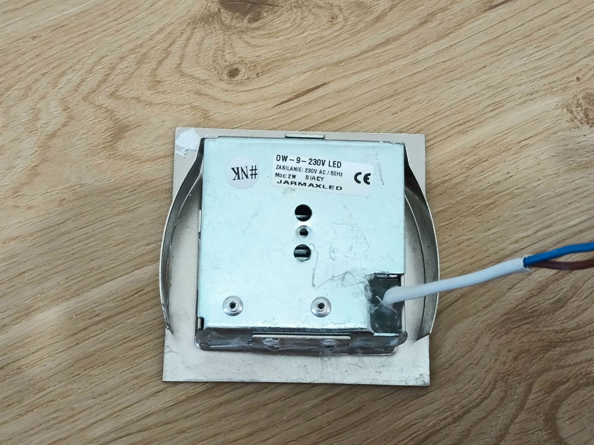 Oświetlenie schodowe LED na 220 V