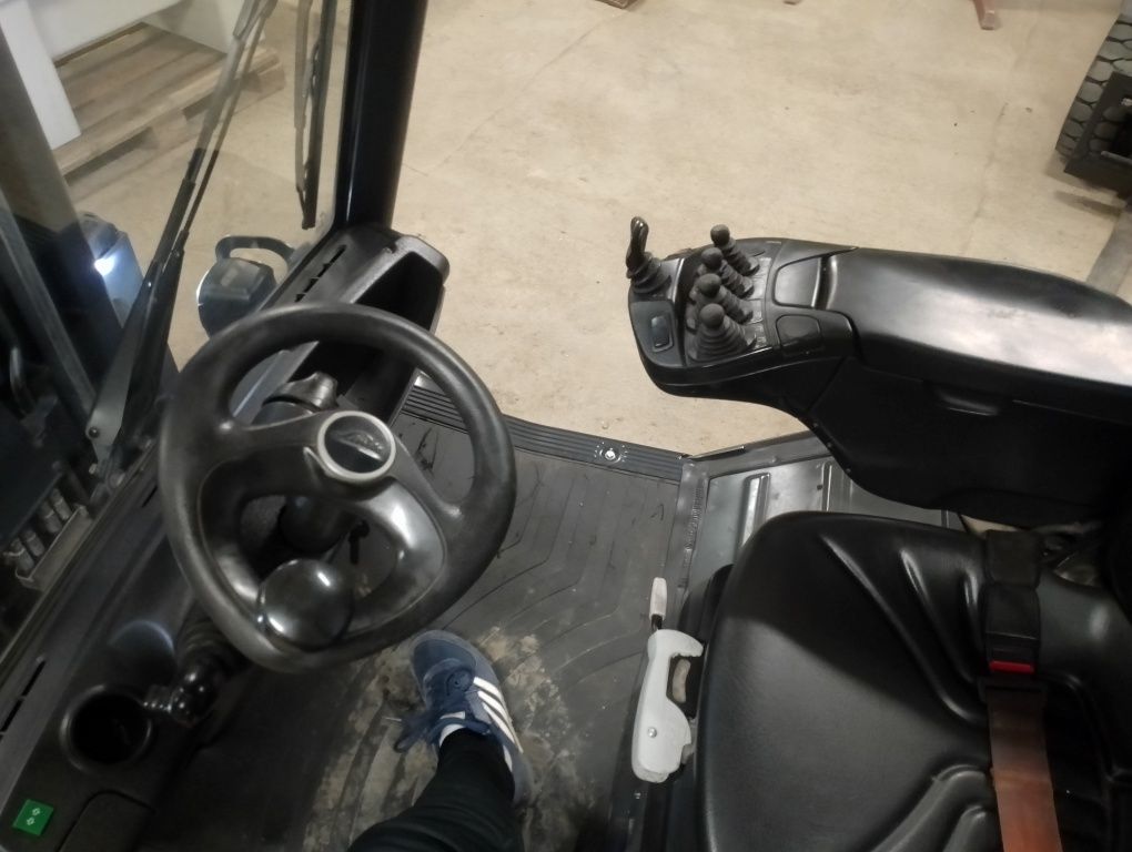 Wózek widłowy Linde h30 Triplex 2016 wolny skok