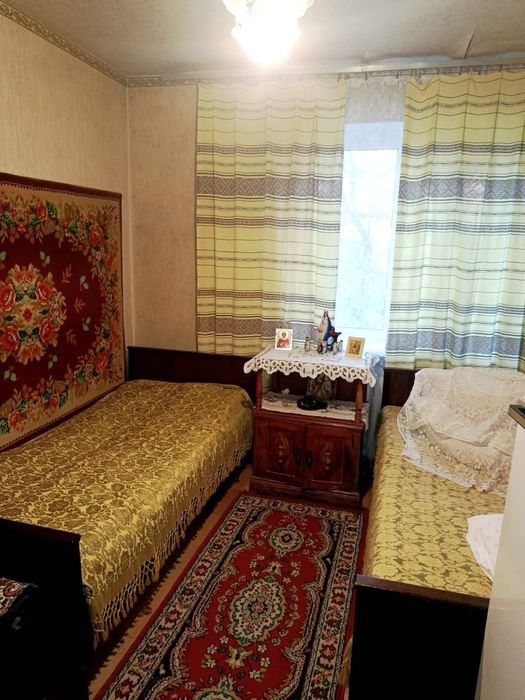 АН Продам 2 комнатную квартиру в центре Павлограда