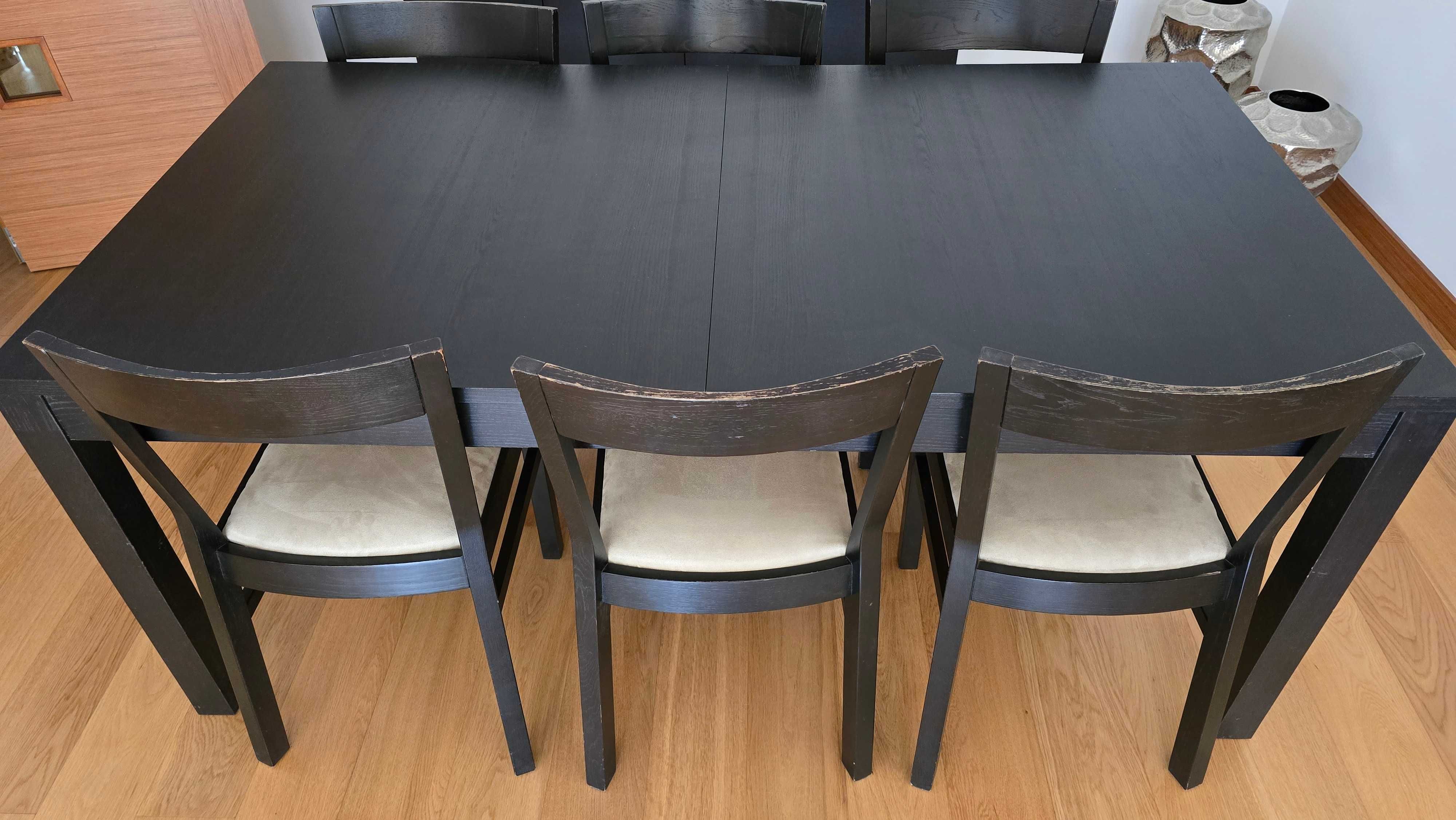 Mesa de Janta Extensível 2,6 mts + 6 Cadeiras