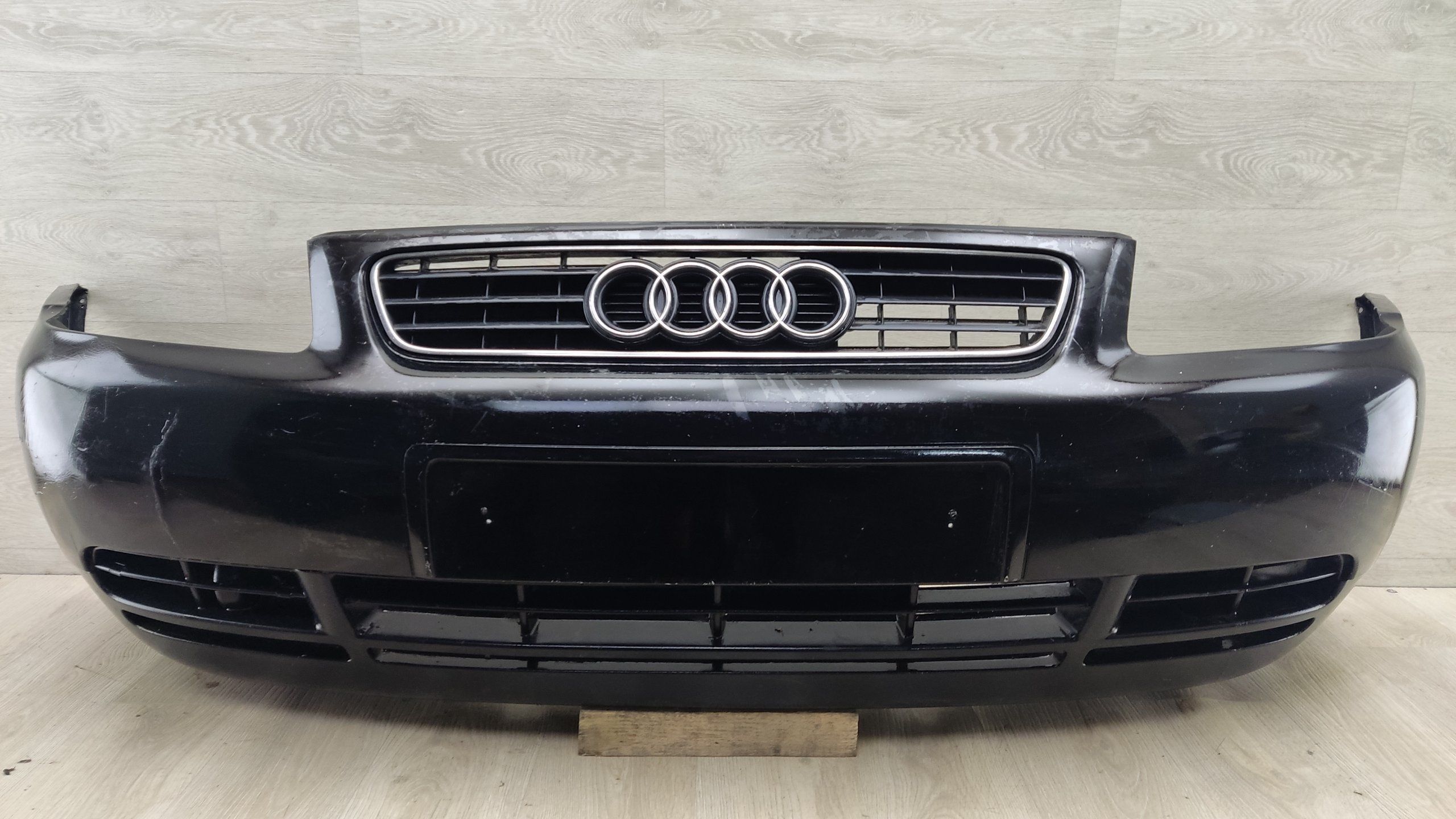 Бампер передній Audi A1 A3 8P 8V A4 B5 B6 B7 B8 A5 A6 C7 Q3 8U TT JJ
