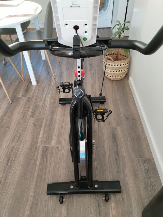 Bicicleta estática BH Evo S2000