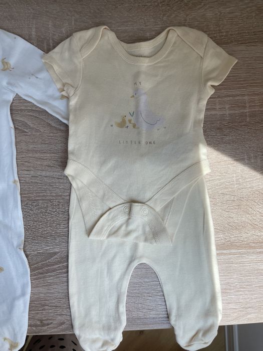 Набір Primark Next шапочка боді чоловічок штанці 56 розмір