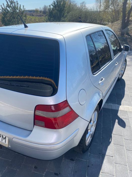 Volkswagen golf 4