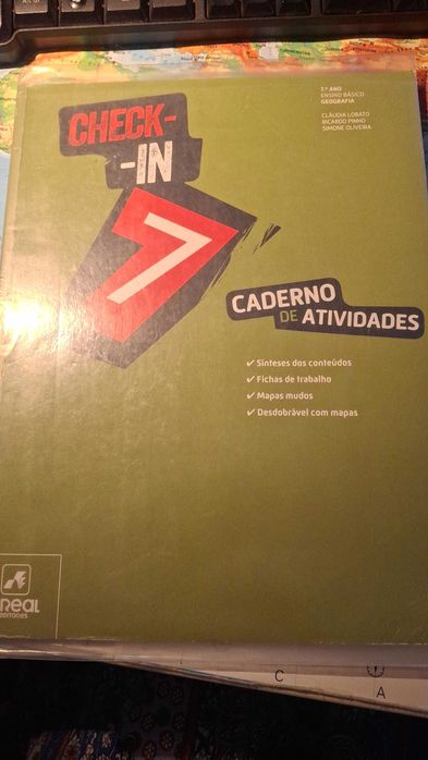 Livros Atividades 7º Ano – estado impecável