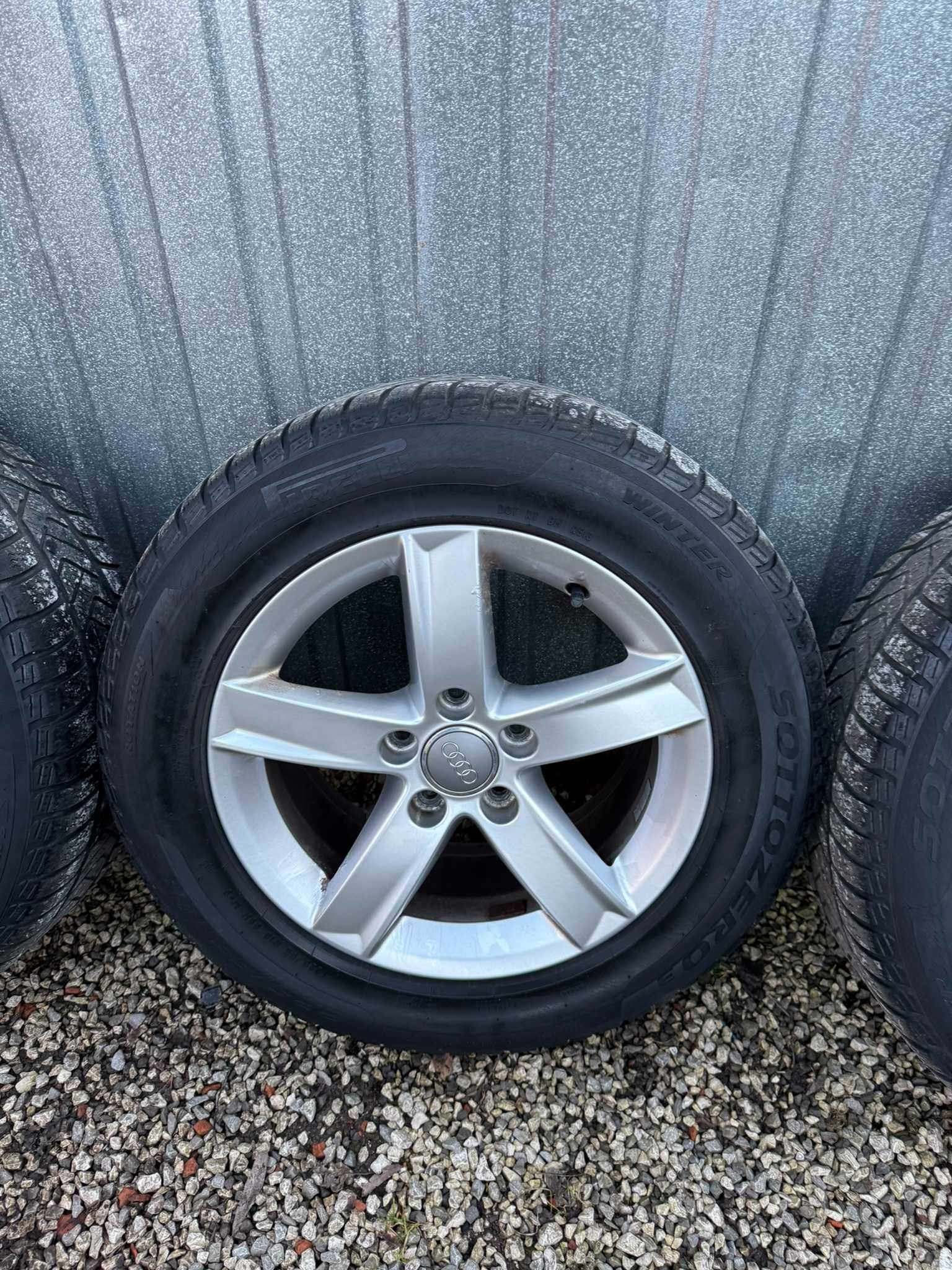 Audi 66.6mm ! A4 B8 ! A5 Alufelgi 16 cali opony zimowe 225/55/16