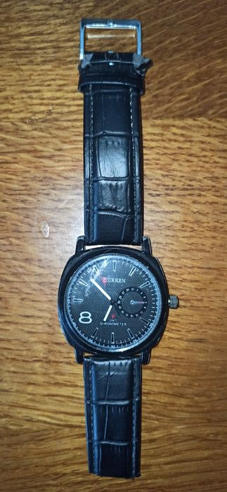 Продам часи Curren