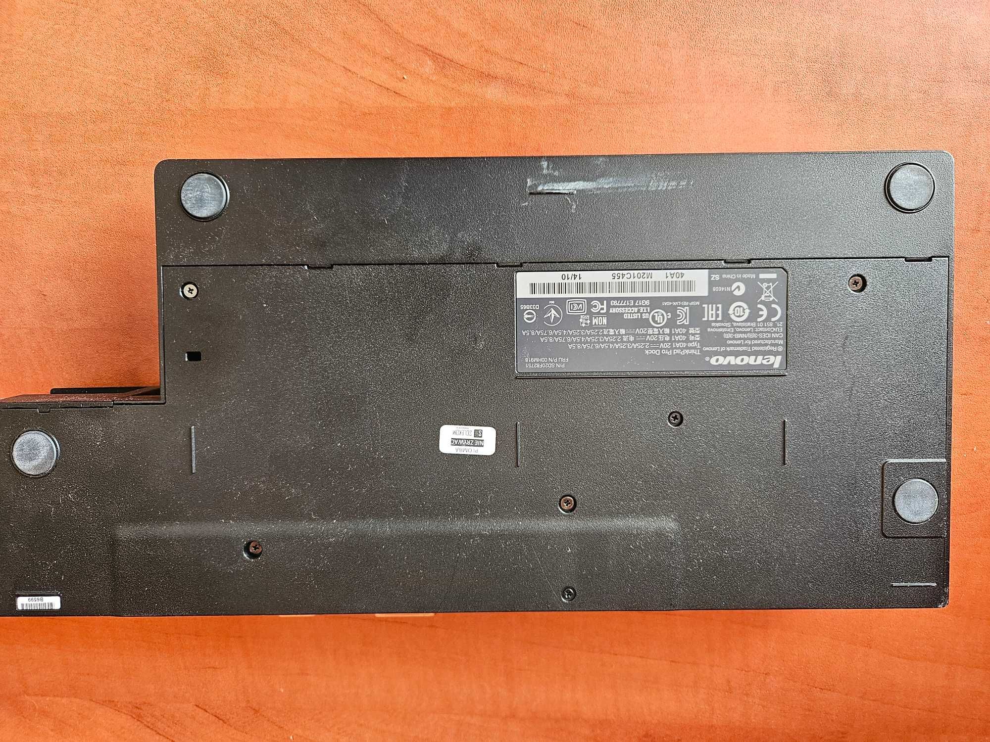 Stacja dokujące lenovo ThinkPad Pro Doc 40A1