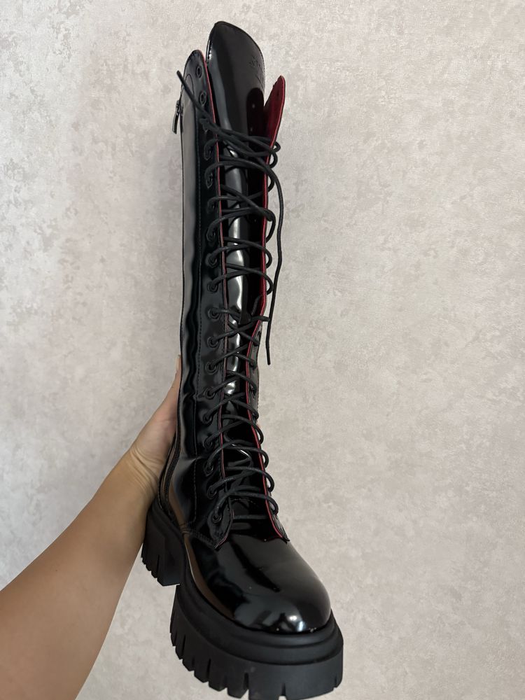 Продам сапоги Skinz