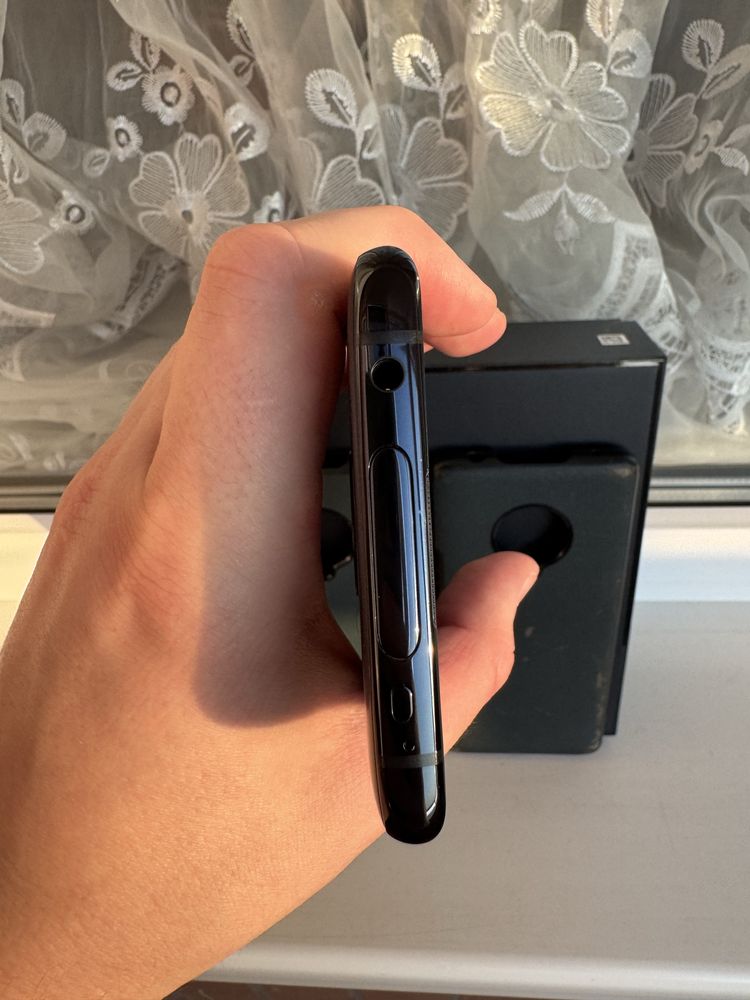 Продам смартфон vivo nex 3 (1912)