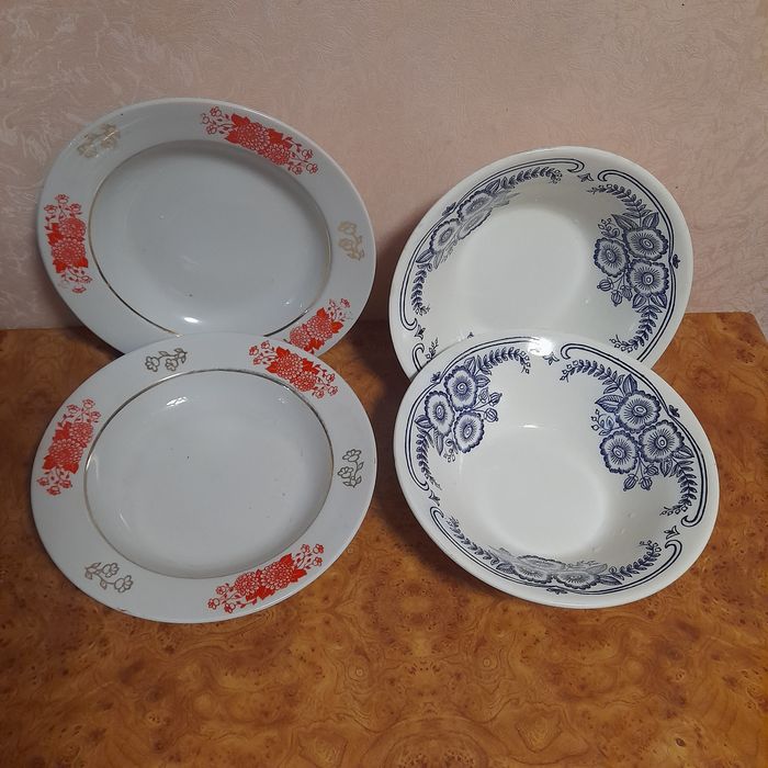 Продам столовые  тарелки фаянсовые, фарфоровые времен СССР, б/у