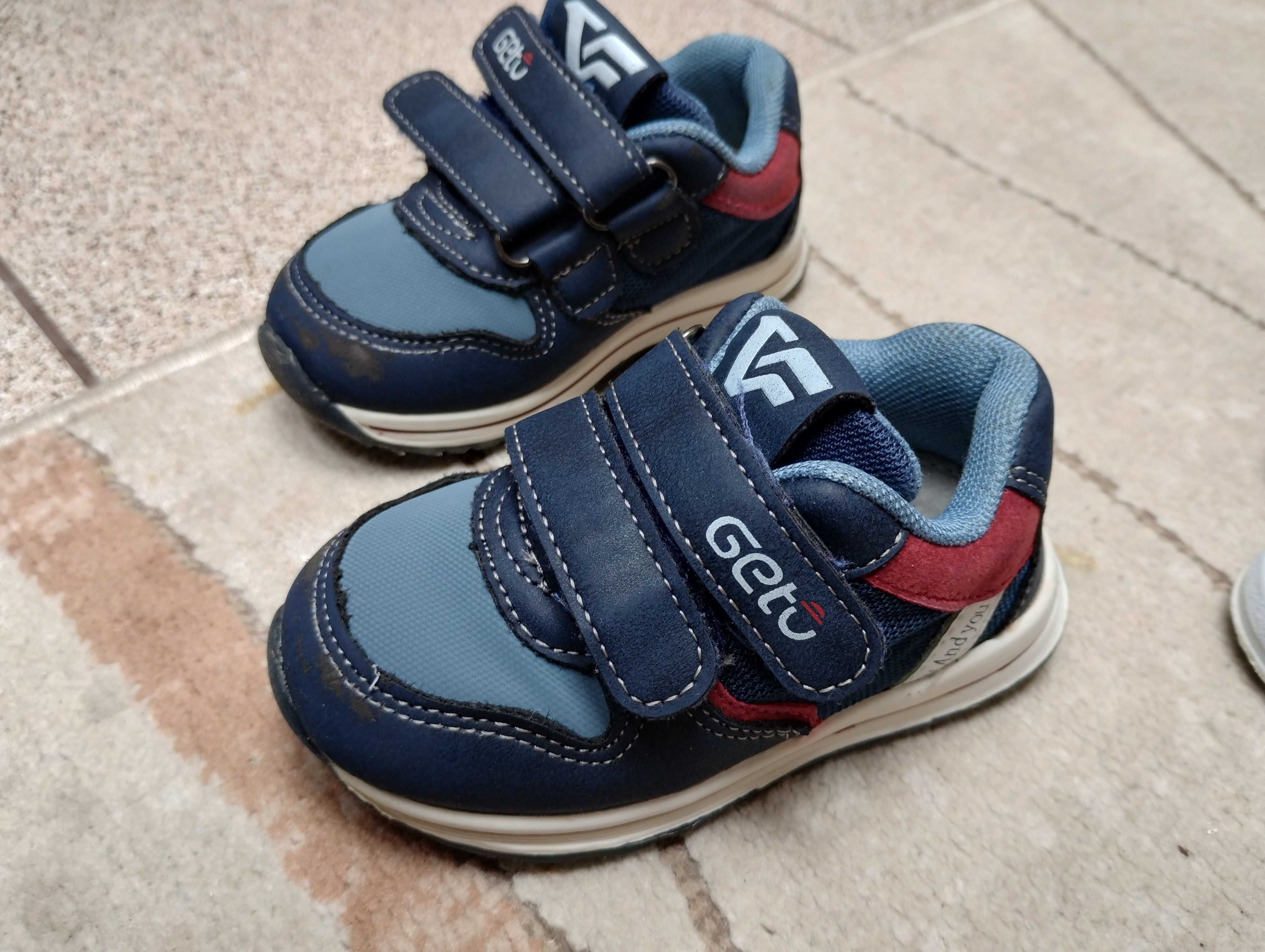 adidasy dziecięce rozmiar 21 plus gratis trampki KRK WIELICZKA INPOST