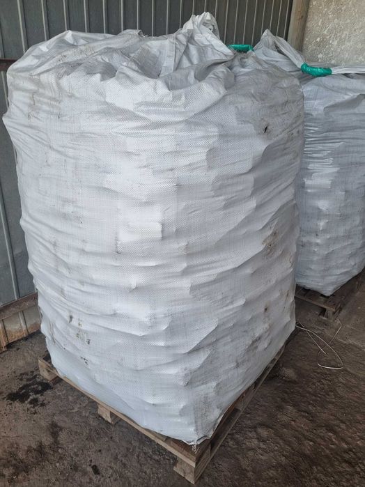 brykiet torfowy dobrej jakości