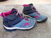 Botas Quechua waterproof tam. 29