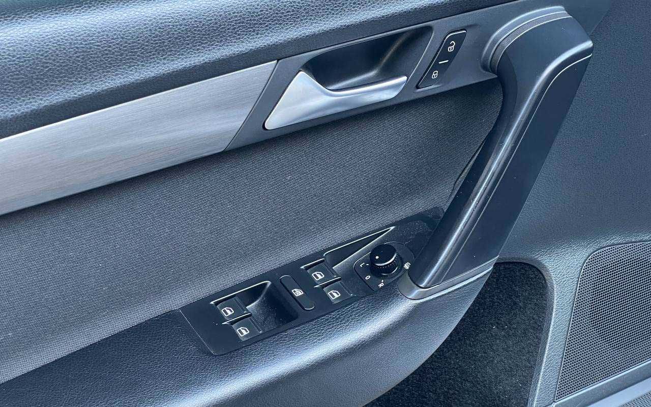 Volkswagen Passat 2012