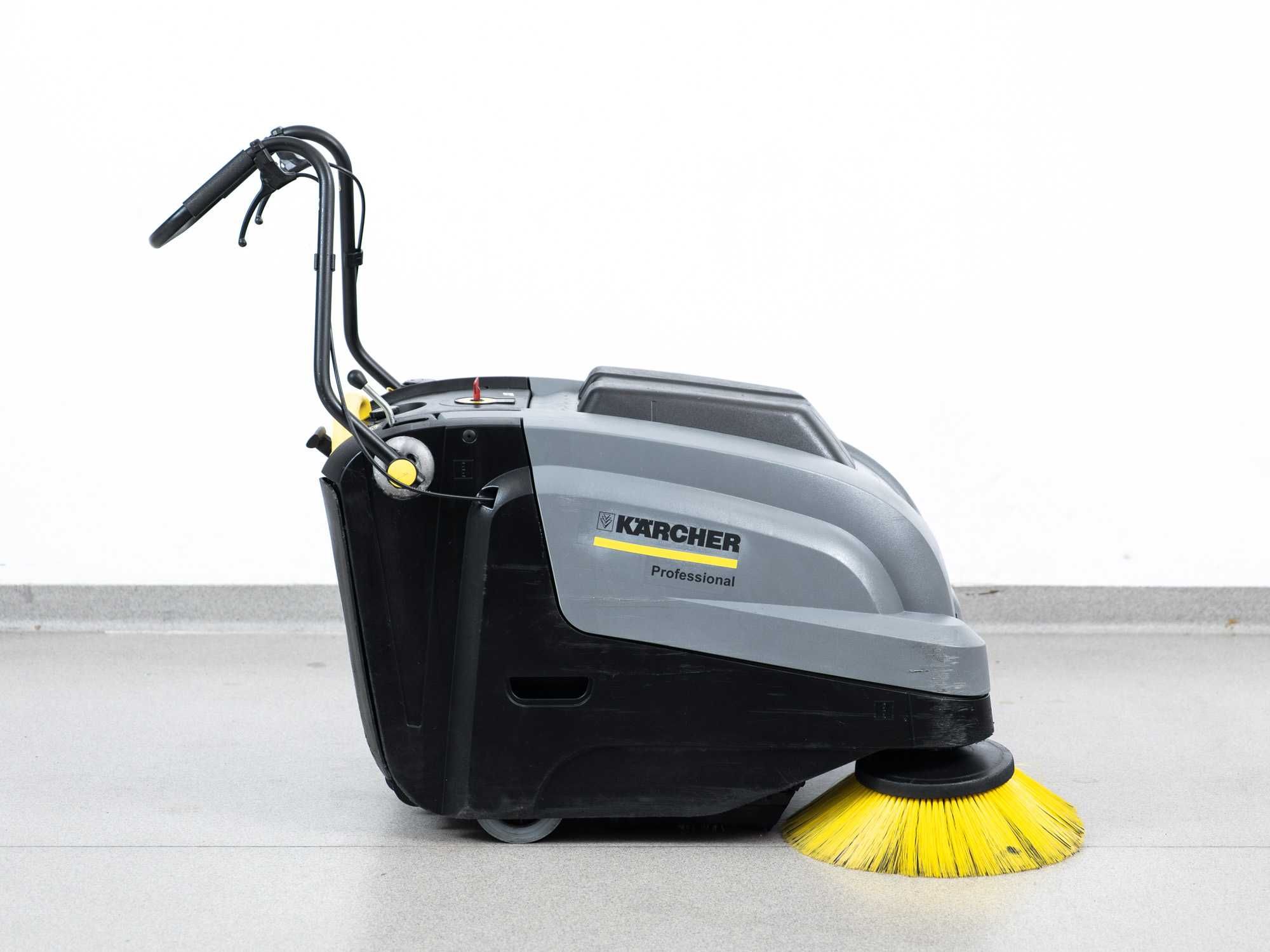 ZAMIATARKA KARCHER KM 75/40 W Bp NOWE BATERIE 2016r 3375m²/h 8000netto